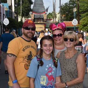 Meet your Posher, Connie